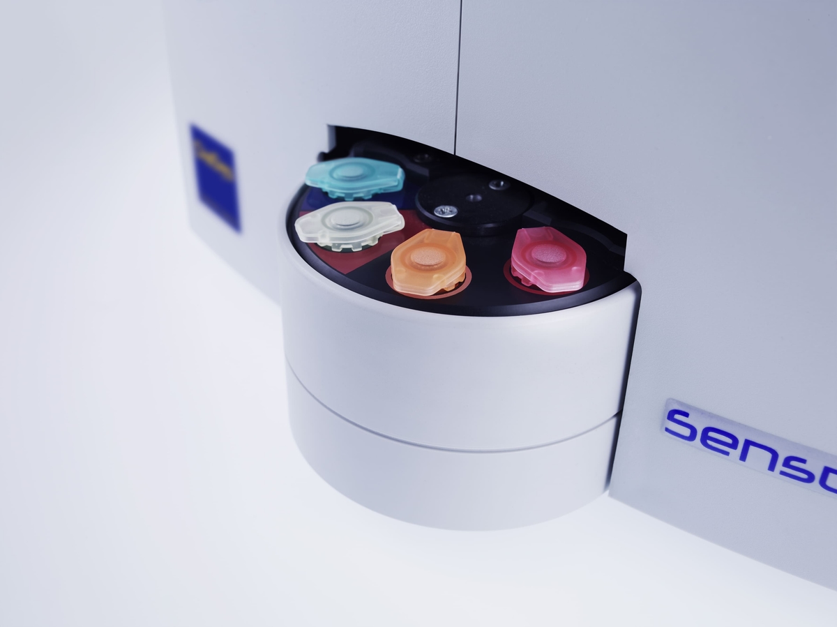 SENSOSTAR GLHsix glucose and lactate analyser