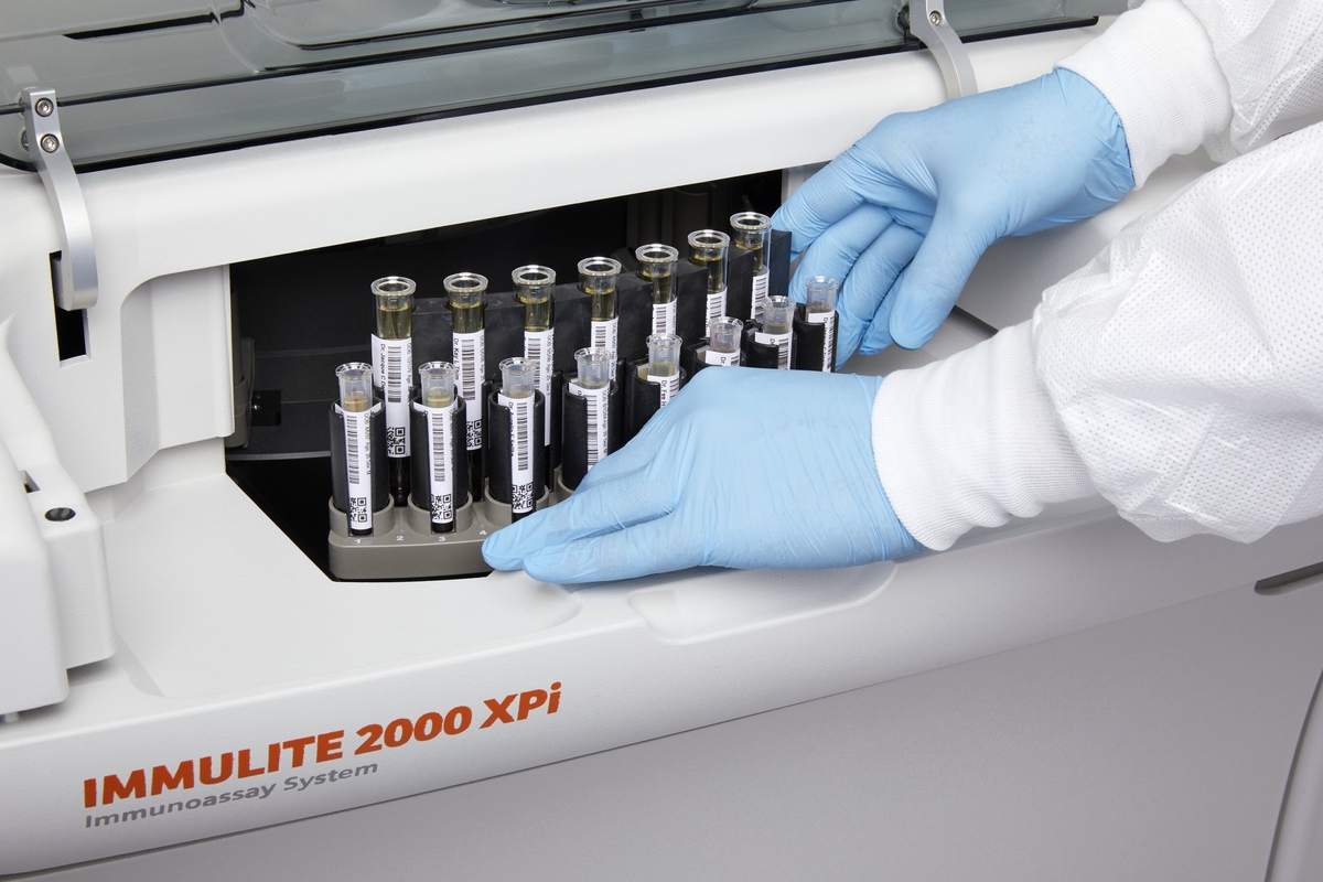 IMMULITE 2000 XPi Immunoassay System - Picture 3